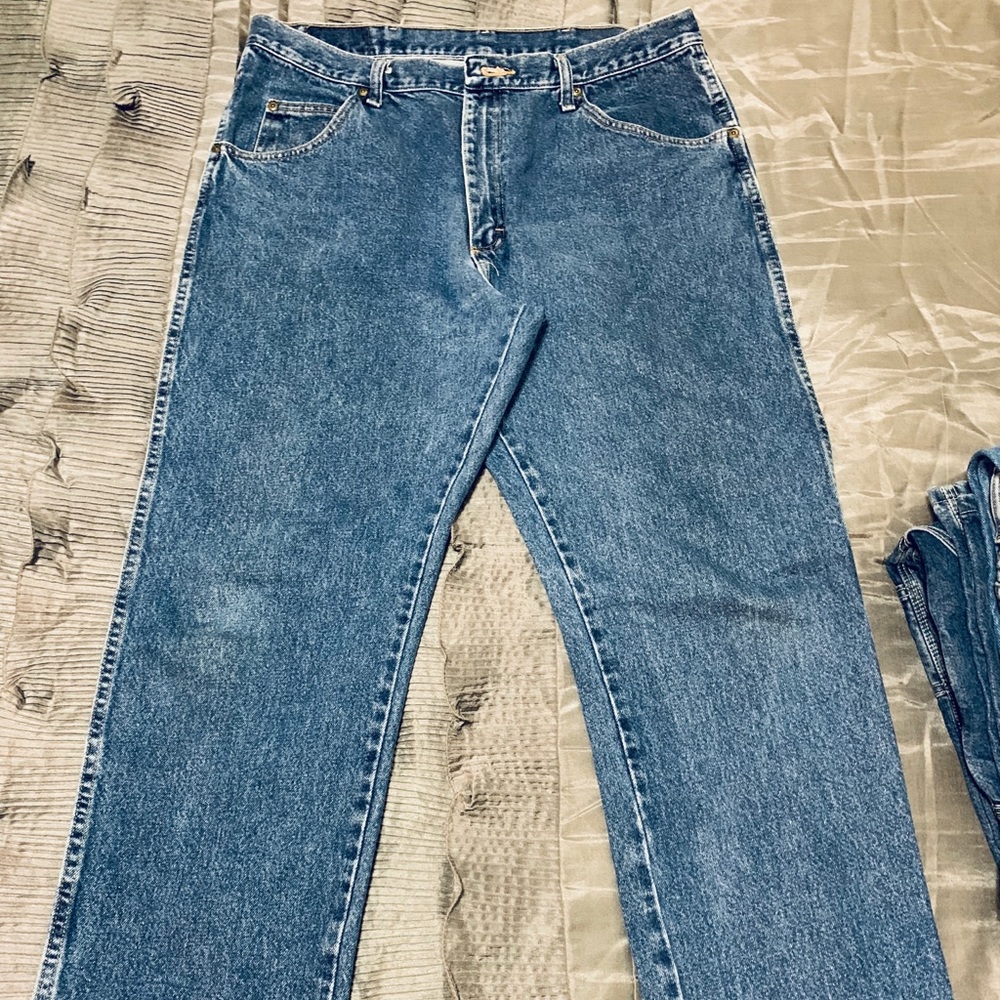 Men’s Wrangler Jeans Regular Fit  38 X 30